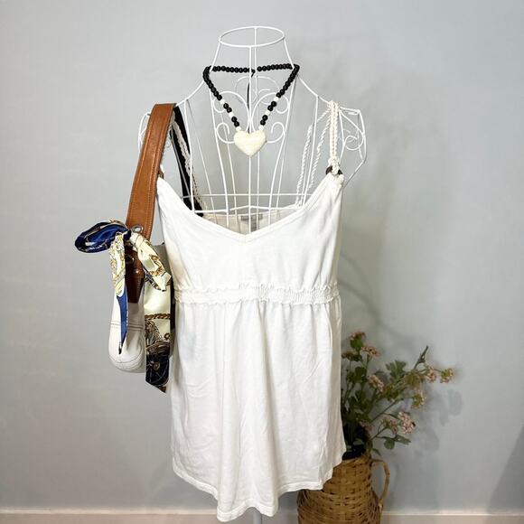 Gorgeous white babydoll fitted flowy blouse top - Picture 1 of 7
